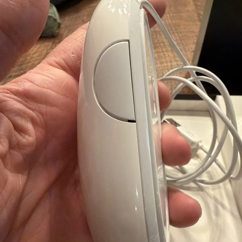 Genuine Apple Wired USB Mighty Mouse A1152 Opened Not Used With Box And Disks
